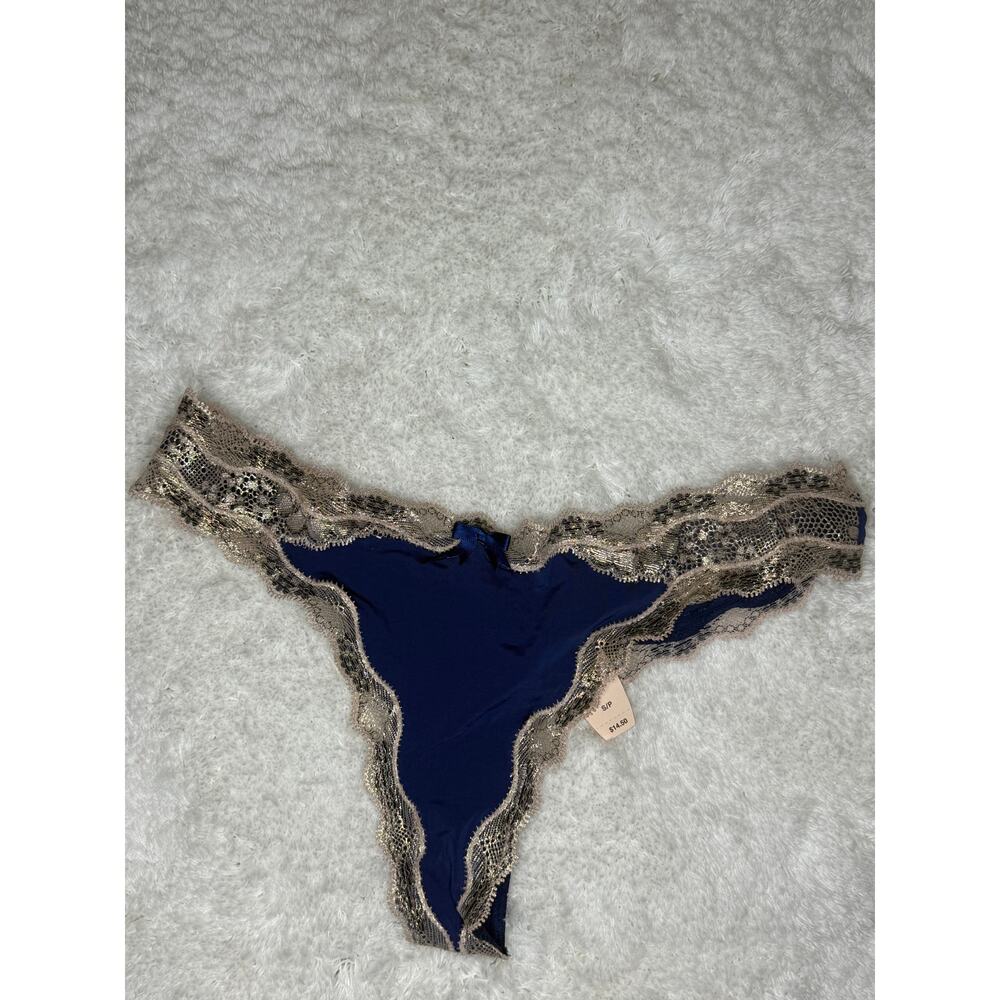Victoria’s Secret Dream Angels Navy Blue Lace Thong Panty Small NWT